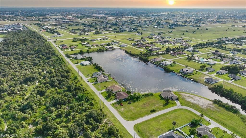 2305 NE 17th ST, CAPE CORAL, FL 33909 — photo 5