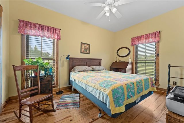 100 Princeton Highway, Honea Path, SC 29654