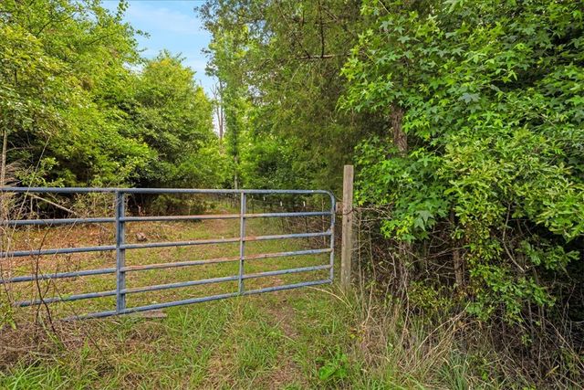 100 Princeton Highway, Honea Path, SC 29654