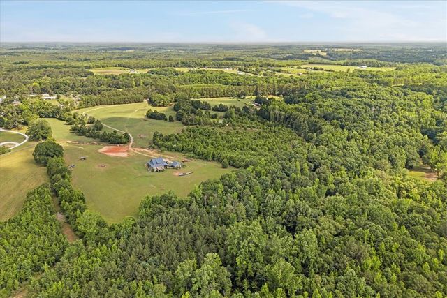 100 Princeton Highway, Honea Path, SC 29654