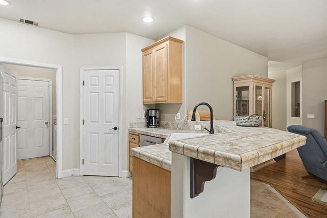 3109 Dunn Rd, Valley Springs, CA 95252