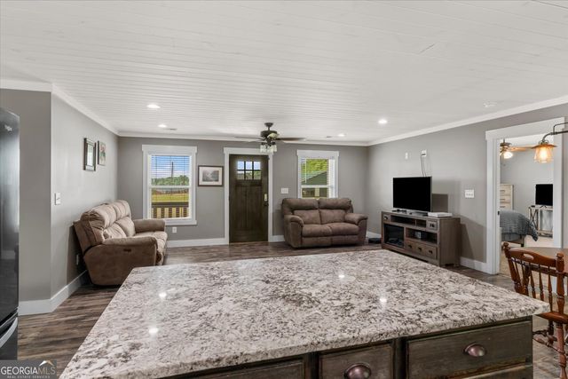1005 Weber Rd, Crandall, GA 30711