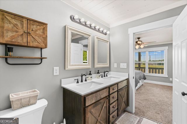 1005 Weber Rd, Crandall, GA 30711