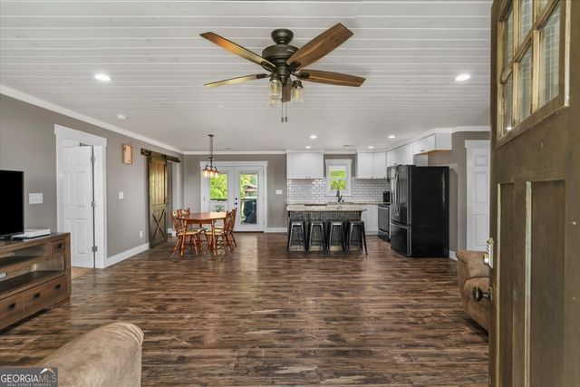 1005 Weber Rd, Crandall, GA 30711
