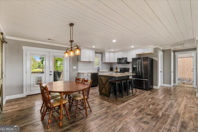 1005 Weber Rd, Crandall, GA 30711