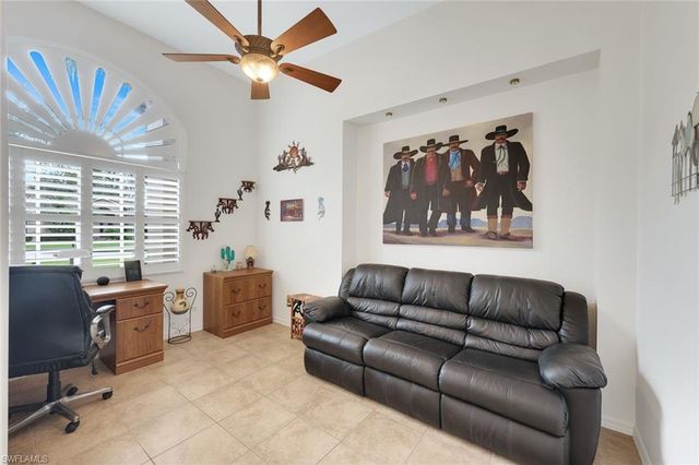3201 Brookeview CT, Naples, FL 34120
