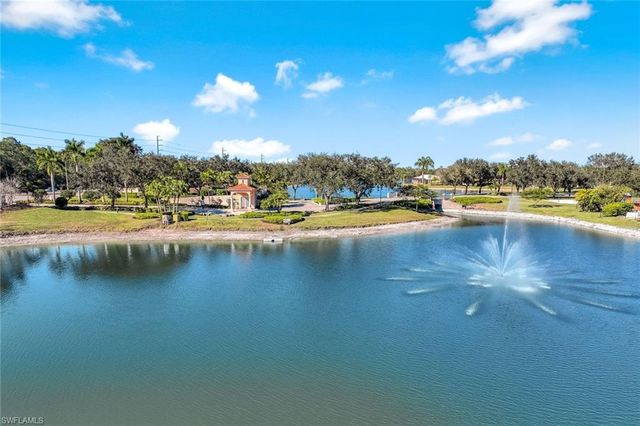3201 Brookeview CT, Naples, FL 34120
