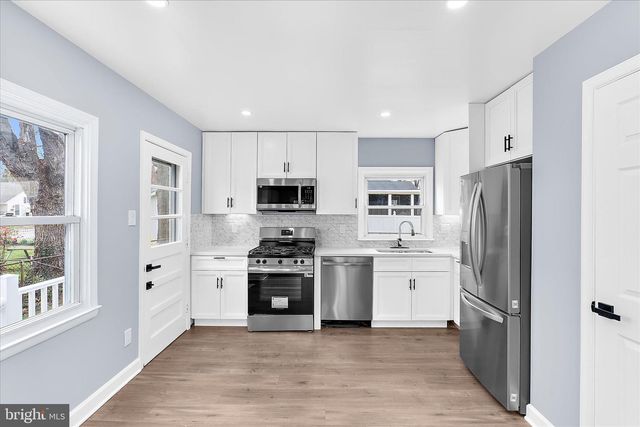 307 OXFORD DR, Glen Burnie, MD 21061