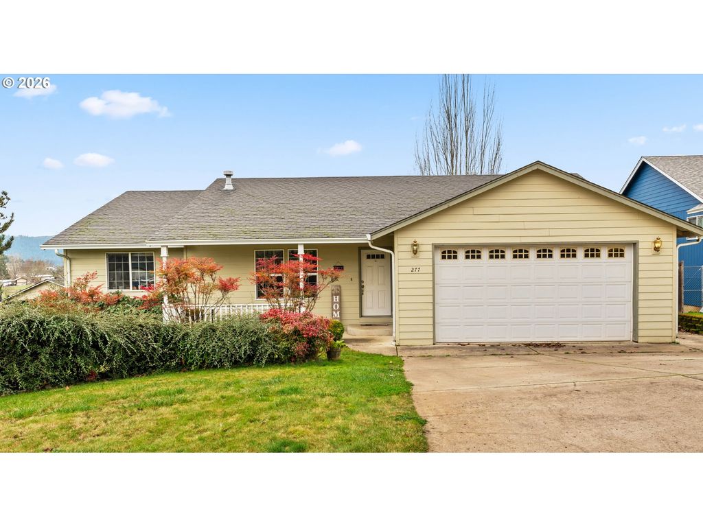 277 ARMANDE Loop, Roseburg, OR 97470