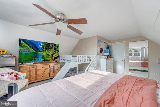 15 GAYLORD CIR, Willingboro, NJ 08046