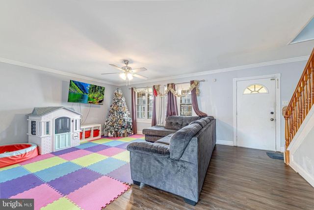 15 GAYLORD CIR, Willingboro, NJ 08046