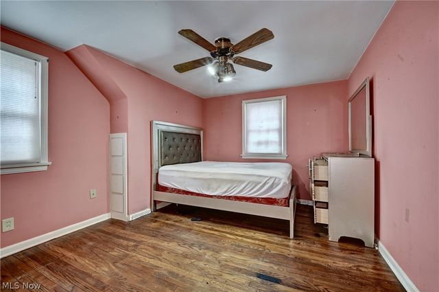 186 S Main Street, Hudson, OH 44236