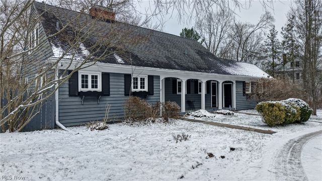 186 S Main Street, Hudson, OH 44236