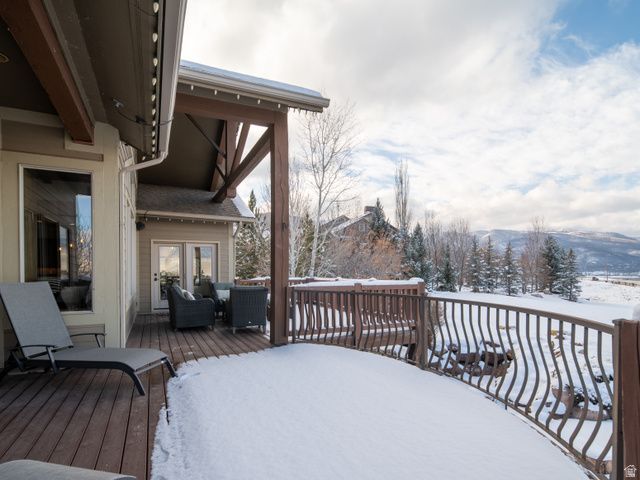 946 S MEADOW LARK LN, Huntsville, UT 84317