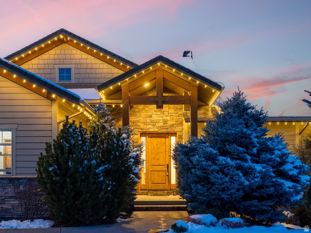 946 S MEADOW LARK LN, Huntsville, UT 84317