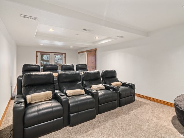 946 S MEADOW LARK LN, Huntsville, UT 84317