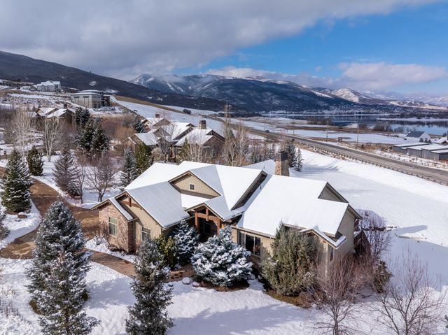 946 S MEADOW LARK LN, Huntsville, UT 84317