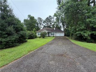 131 Maplewood Cove, Acworth, GA 30101