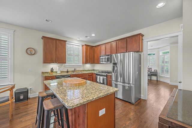 1279 Appling Drive, Mount Pleasant, SC 29464