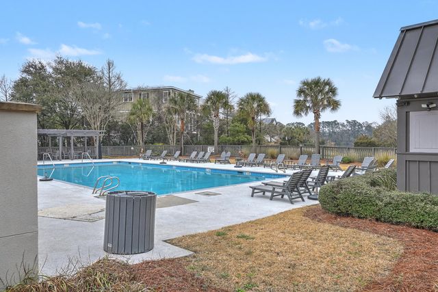 1279 Appling Drive, Mount Pleasant, SC 29464