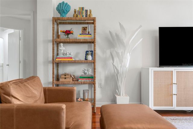 200 4TH AVENUE S 401, St Petersburg, FL 33701