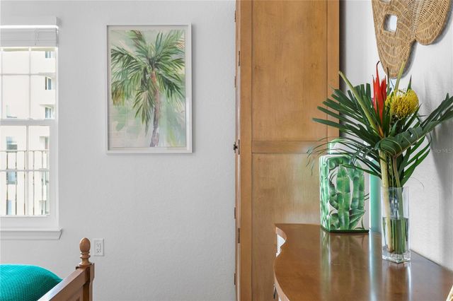 200 4TH AVENUE S 401, St Petersburg, FL 33701