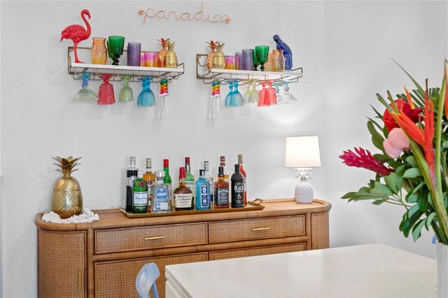 200 4TH AVENUE S 401, St Petersburg, FL 33701