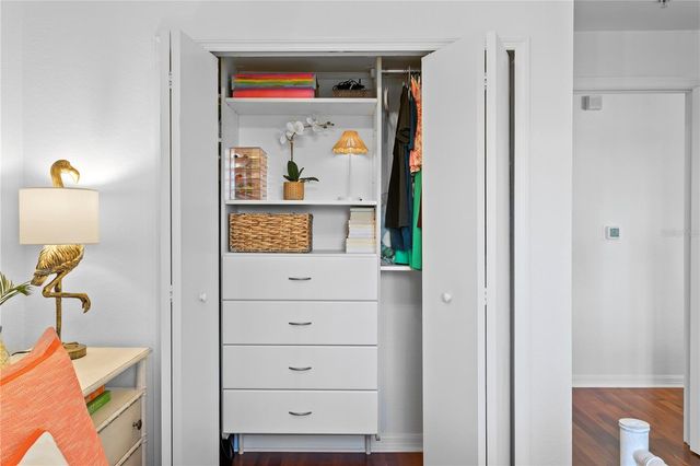 200 4TH AVENUE S 401, St Petersburg, FL 33701