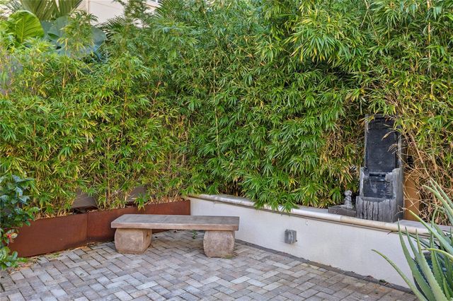 200 4TH AVENUE S 401, St Petersburg, FL 33701