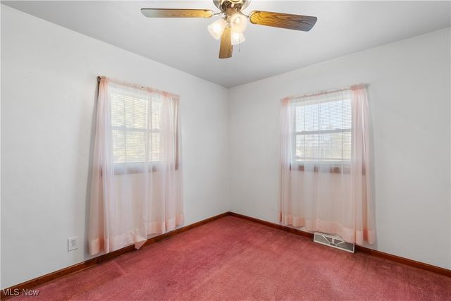 2122 Millerton Street SE, Canton, OH 44707