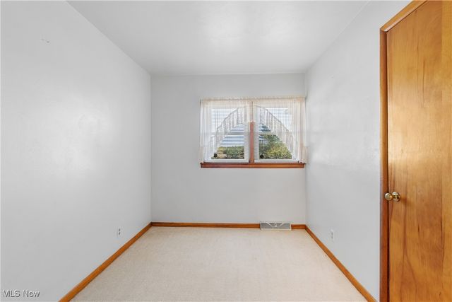 2122 Millerton Street SE, Canton, OH 44707