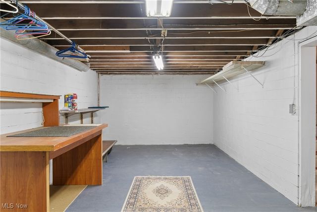 2122 Millerton Street SE, Canton, OH 44707