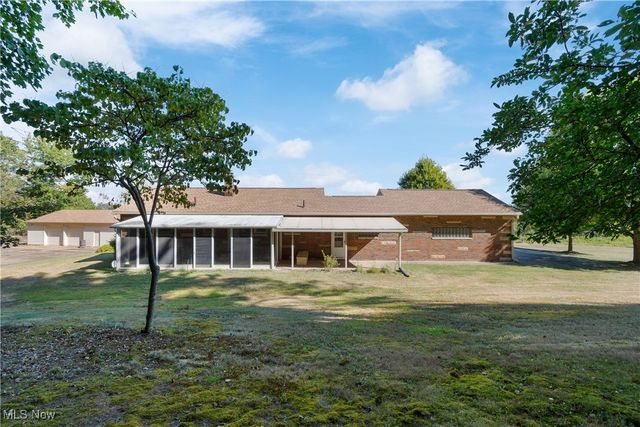 2122 Millerton Street SE, Canton, OH 44707