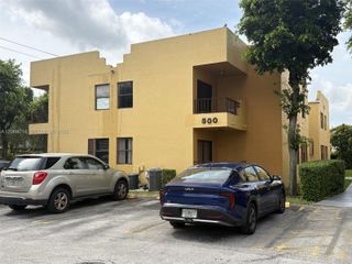 500 NW 114th Avenue 101, Sweetwater, FL 33172