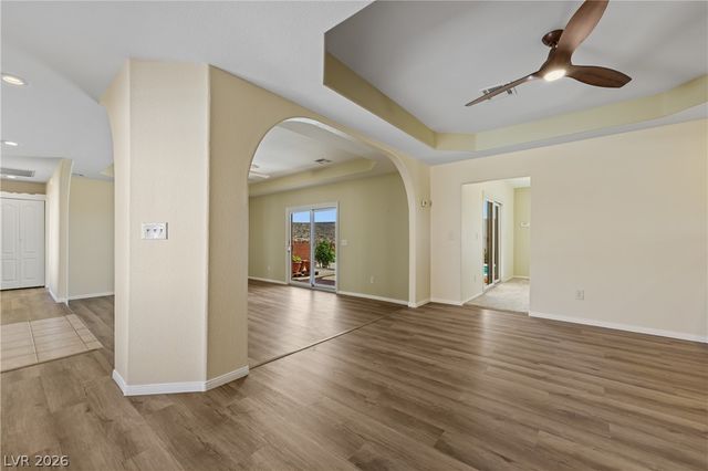 875 East Cave Avenue, Overton, NV 89040