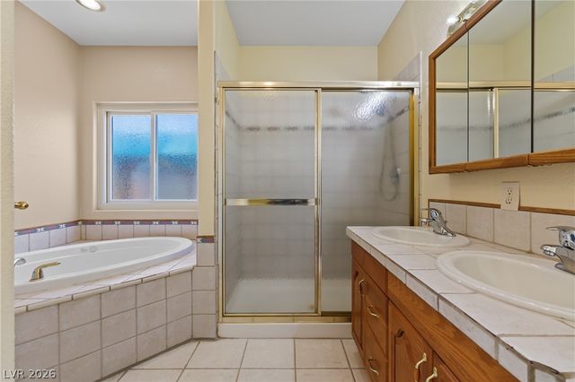 875 East Cave Avenue, Overton, NV 89040