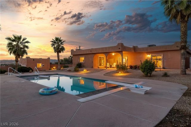 875 East Cave Avenue, Overton, NV 89040