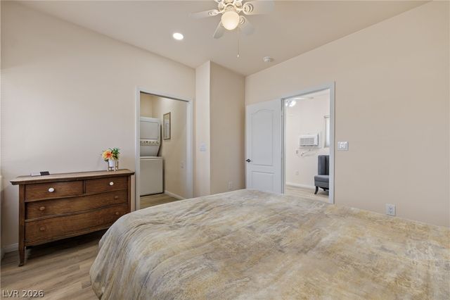 875 East Cave Avenue, Overton, NV 89040