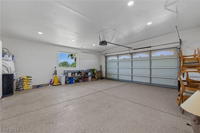 875 East Cave Avenue, Overton, NV 89040