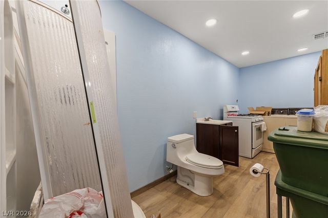 875 East Cave Avenue, Overton, NV 89040