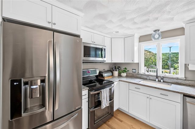 113 Victory Highway, West Greenwich, RI 02817