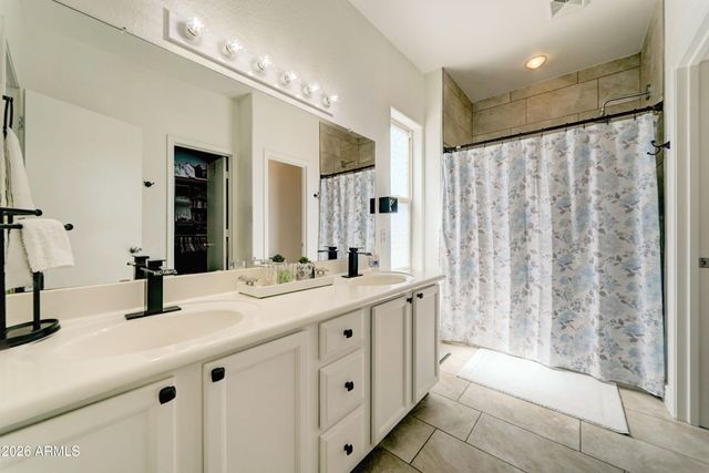 10809 E BOSTON Street, Apache Junction, AZ 85120