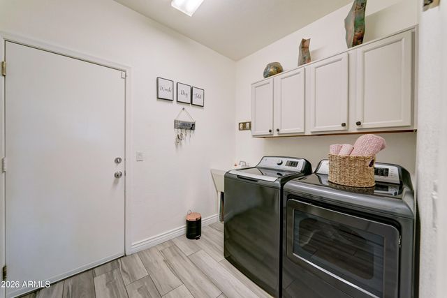 10809 E BOSTON Street, Apache Junction, AZ 85120