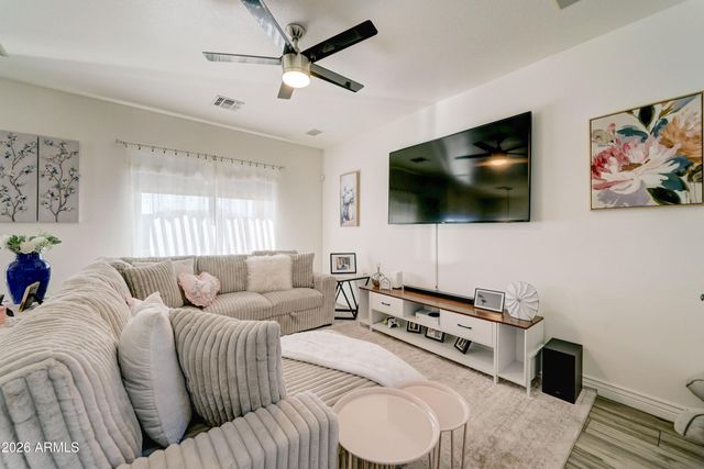 10809 E BOSTON Street, Apache Junction, AZ 85120