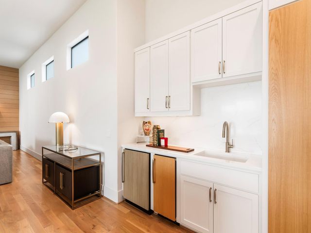 4024 Chatham Lane, Houston, TX 77027