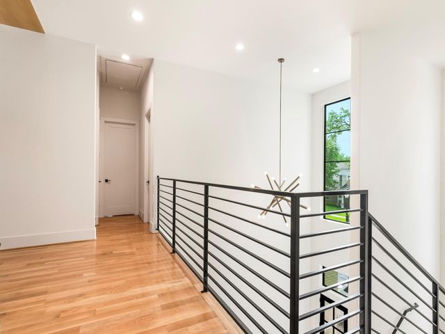 4024 Chatham Lane, Houston, TX 77027