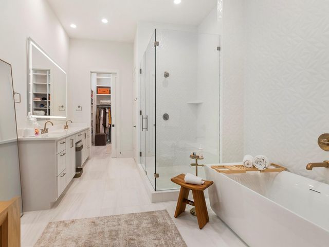 4024 Chatham Lane, Houston, TX 77027