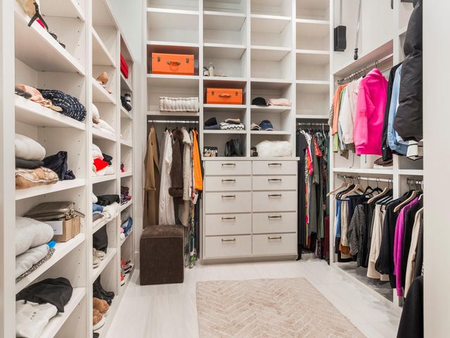 4024 Chatham Lane, Houston, TX 77027