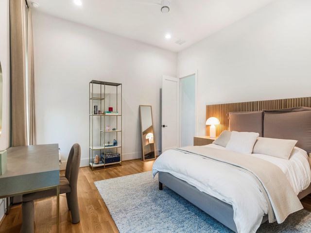 4024 Chatham Lane, Houston, TX 77027