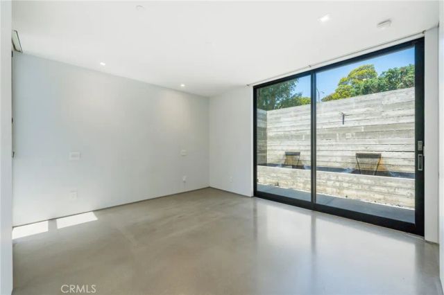762 Rosecrans, Manhattan Beach, CA 90266